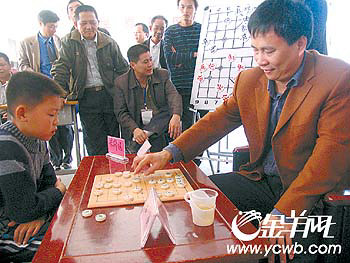 四棋王新春鹅城献艺 吕钦许银川对抗陶汉明徐天红