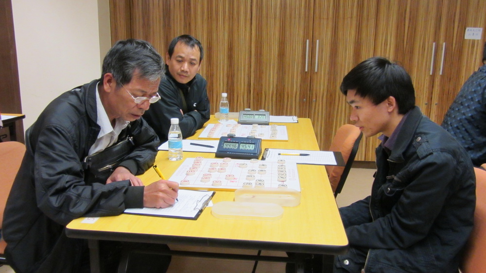 ���������������Ļ���������¶������ڣ�