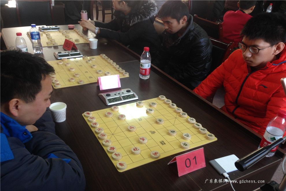 标题:保定市清苑区第一届丁谷照明杯中国象棋公开赛现场报道